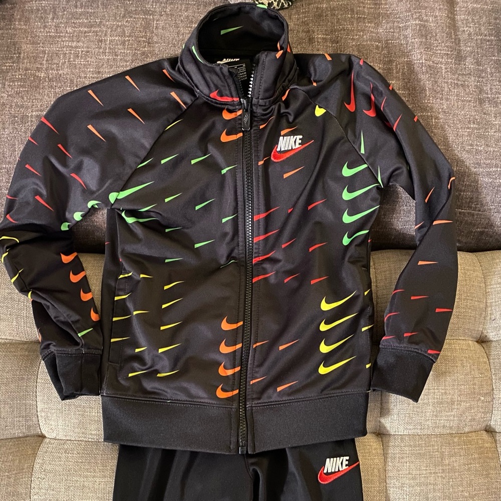 Nike Track Suit